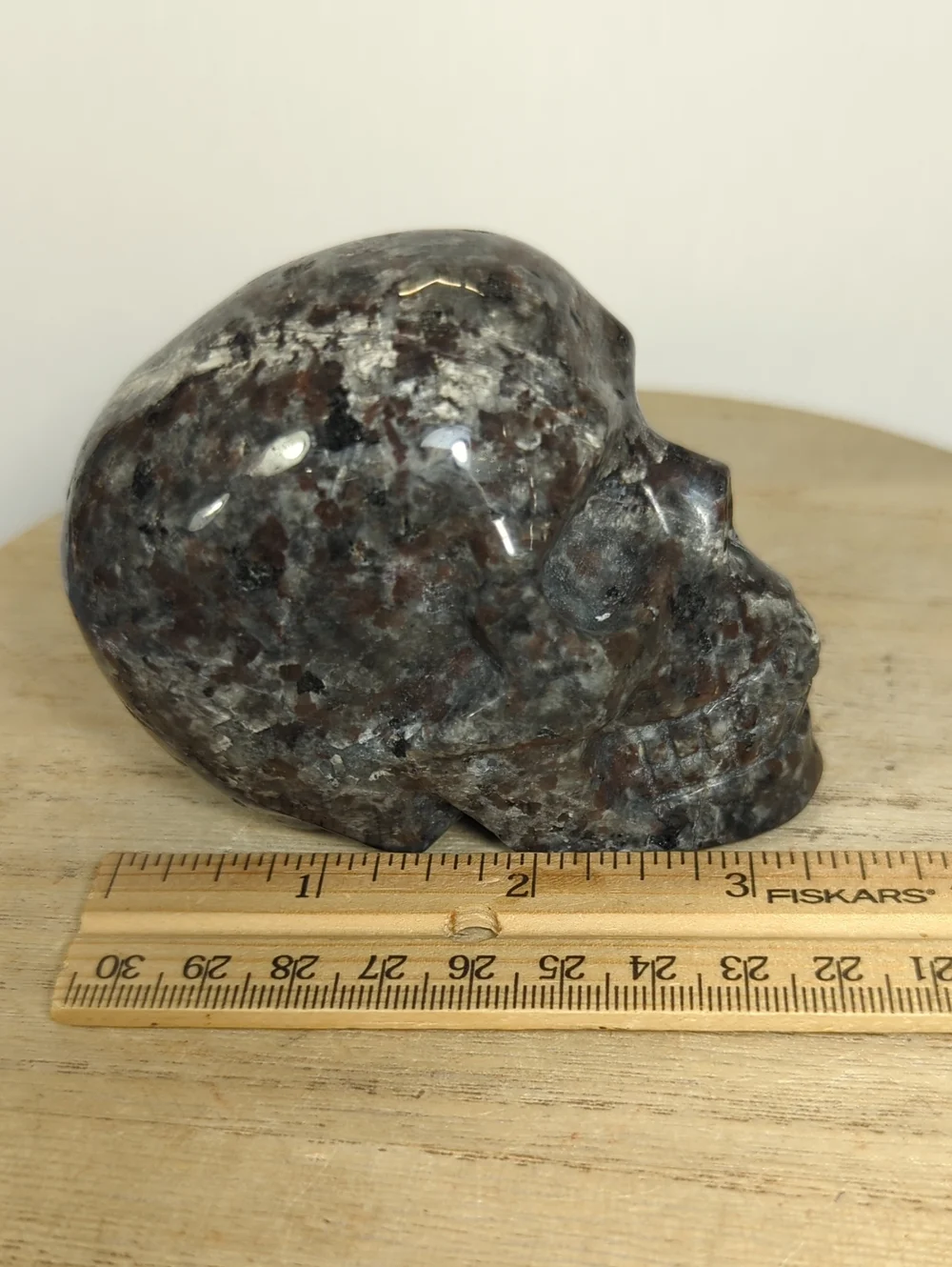 Skull Sodalite Syenite (trade name Yooperlite)